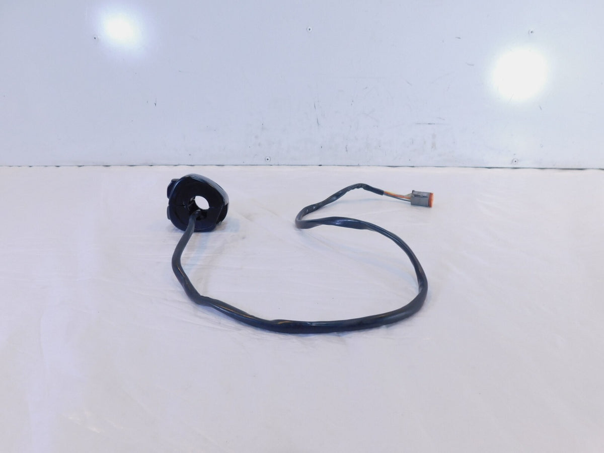 Harley Davidson Softail Dyna Sportster Left Handlebar Horn Turn Signal Switches - C3 Cycle