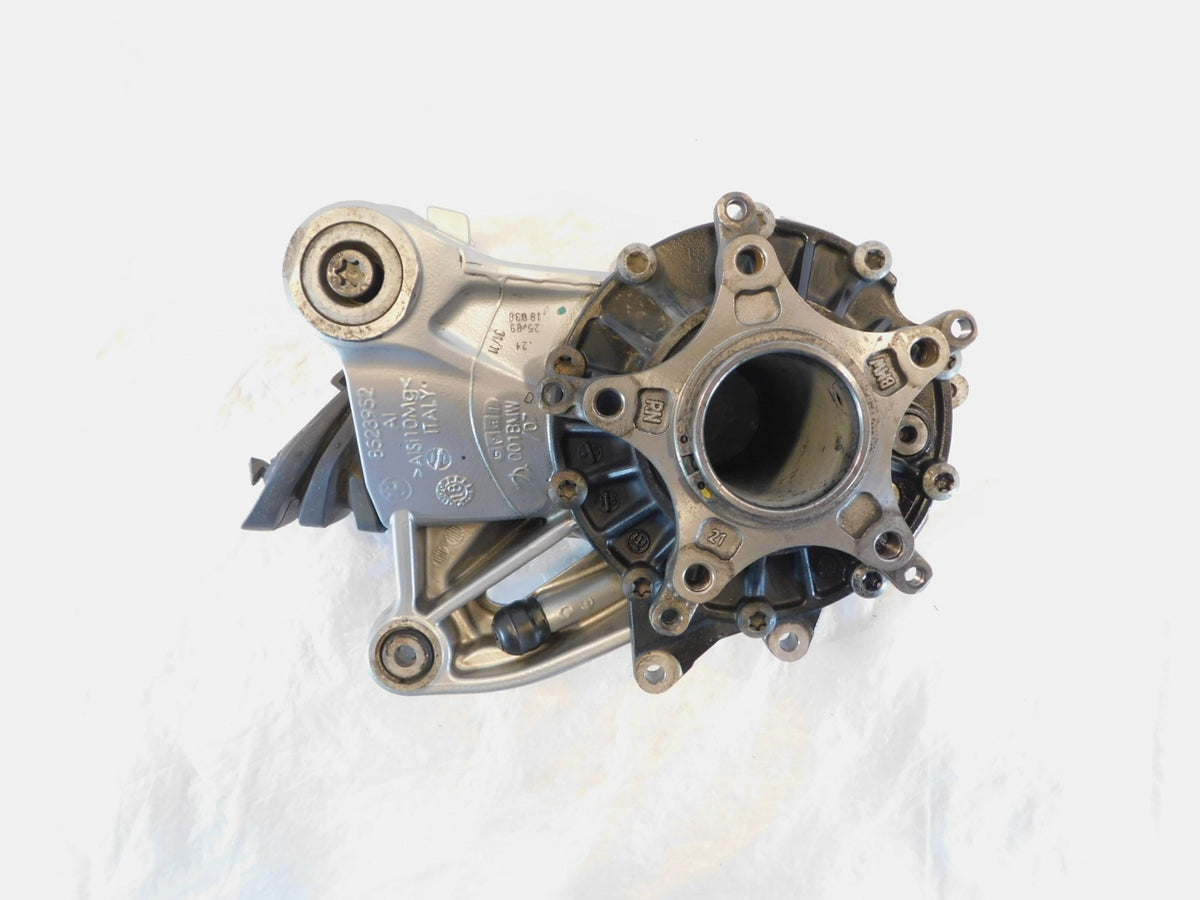 BMW R1250RT R1200RT K52 Silver Rear Wheel Drive Differential Gearbox Gear Case - C3 Cycle