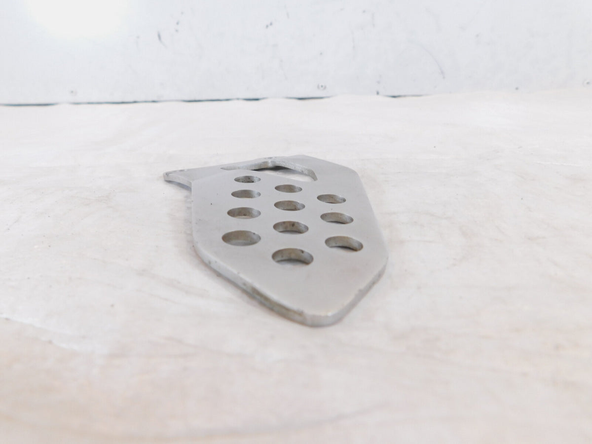 2004-05 Suzuki GSX-R600 GSXR600 GSX-R750 GSXR750 Front Left Footrest Guard Plate - C3 Cycle