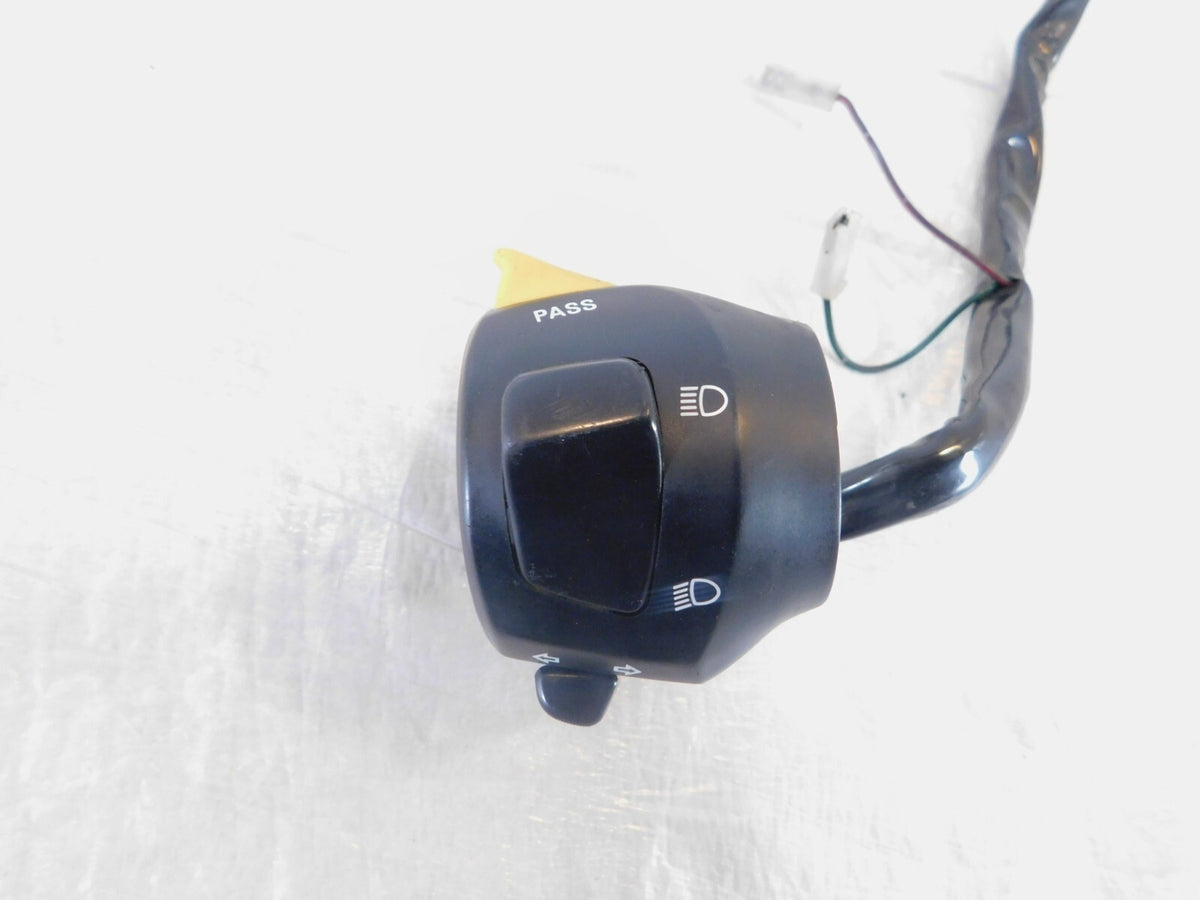 2003-2016 Suzuki Burgman 400 AN400 Front Left Handlebar Turn Signal Light Switch