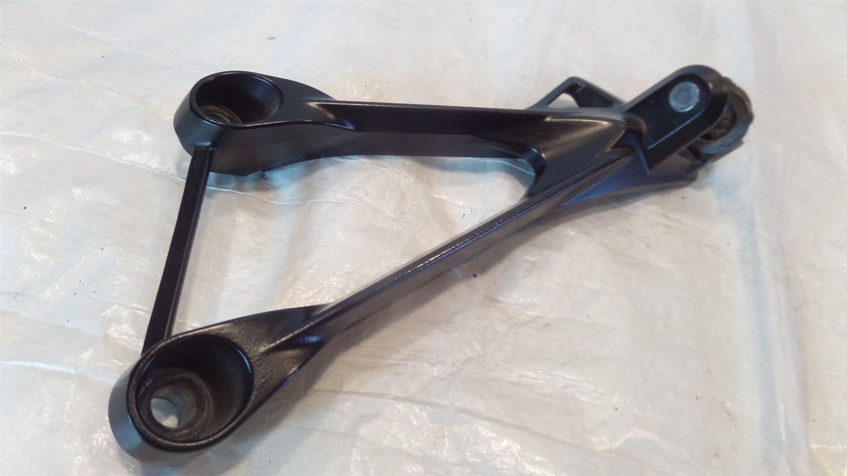 2007-2008 Kawasaki Ninja ZX-6R ZX600 Left Rear Footrest Foot Peg Bracket Mount - C3 Cycle