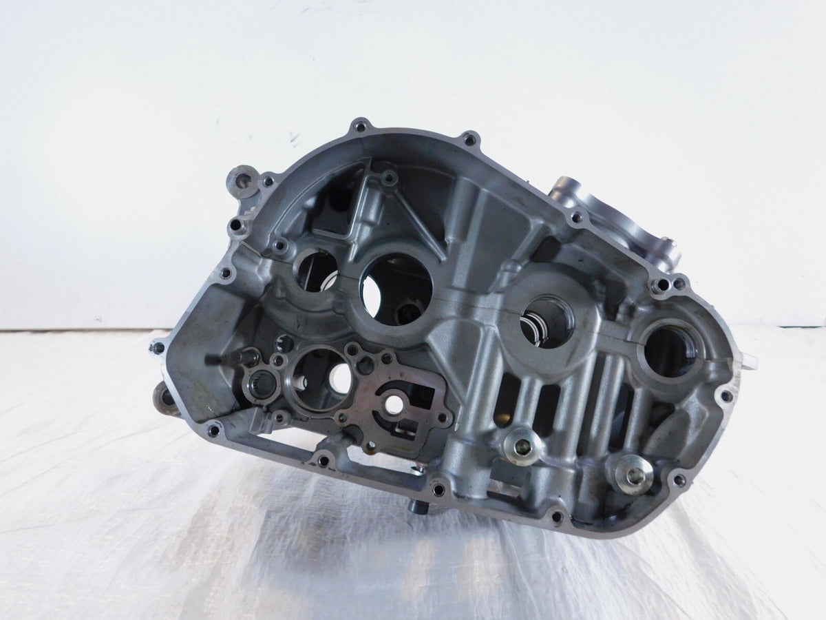 Suzuki GW250 Inazuma 250 L3 L4 L5 L7 Engine Motor Block Crankcase Crank Case - C3 Cycle