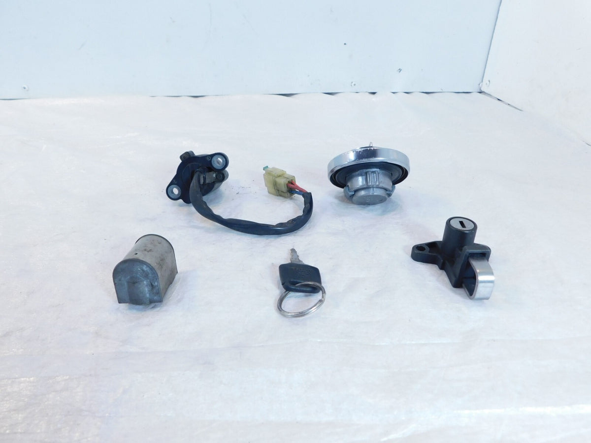 Honda VTX1300 VTX1300C VTX1300R VTX1300S VTX1300T Ignition Switch Lock Set & Key - C3 Cycle