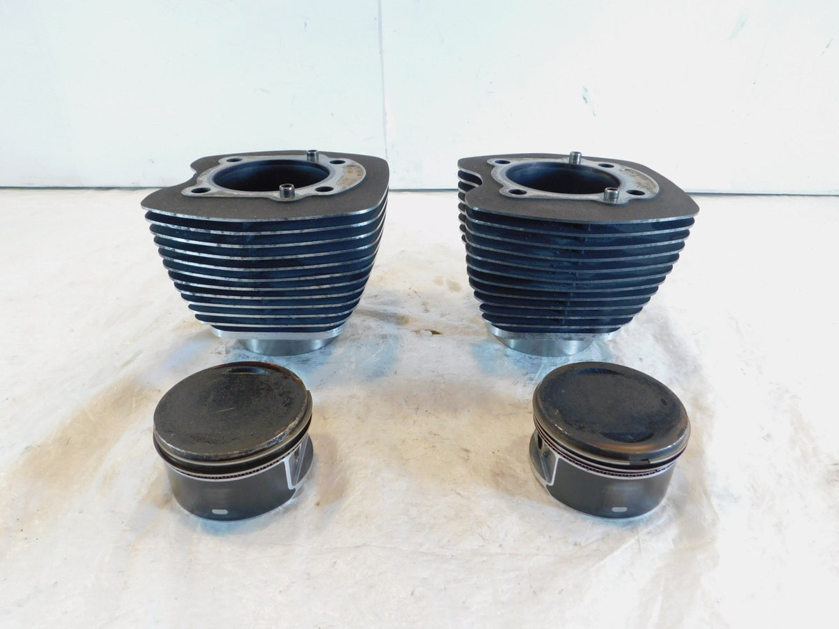 Harley Davidson Twin Cam Touring Dyna & Softail Engine Pistons & Black Cylinders - C3 Cycle