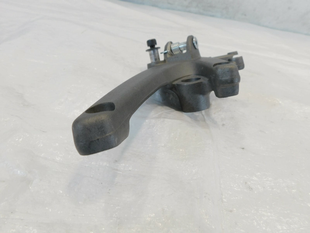 2008 08 Buell 1125 1125R Right Front Rider Peg Footpeg Footrest & Mount Bracket - C3 Cycle