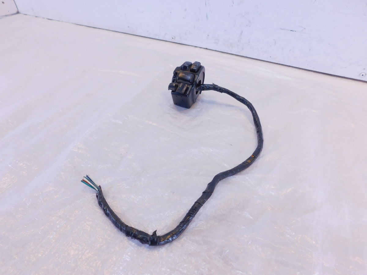 Harley Davidson Electra Glide Ultra Left Handlebar Speaker Volume & CB Switches - C3 Cycle