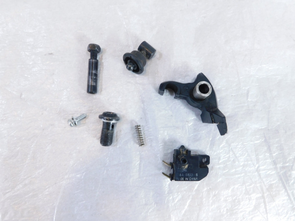 Yamaha YZFR7 YZF-R7 R7 Right Handlebar Brake Master Cylinder Switch & Bolt Lot - C3 Cycle