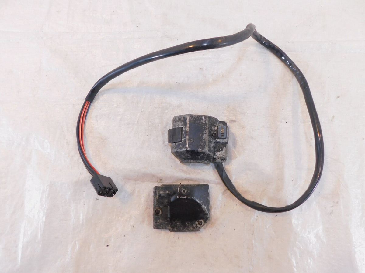 1982 82 Yamaha XJ750 Maxim 750 Black Engine Motor Stop/Start Handlebar Switches - C3 Cycle