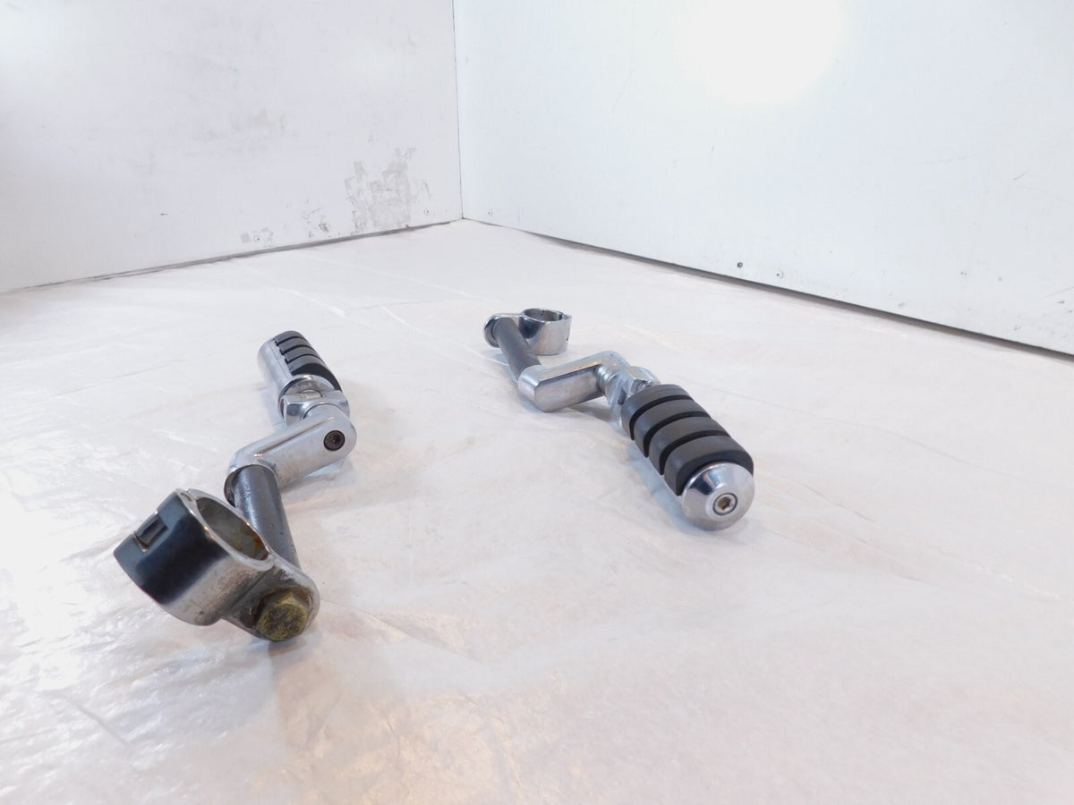 2003 Kawasaki Vulcan 1500 Classic Front Highway Crash Bar Footrests & Mounts - C3 Cycle