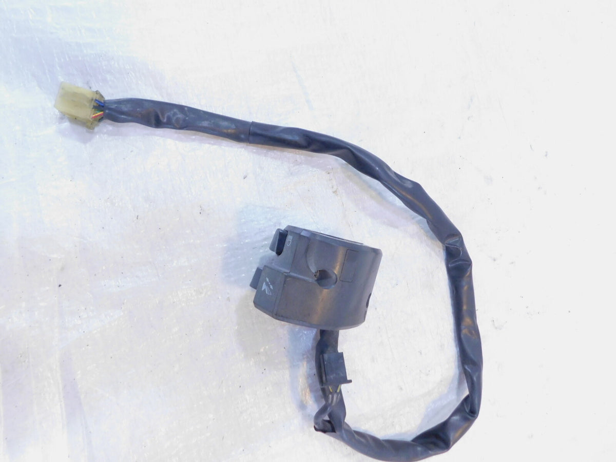 2003-2005 Yamaha FJR1300 FJR1300A Left Handlebar Turn Signal Light Horn Switches - C3 Cycle