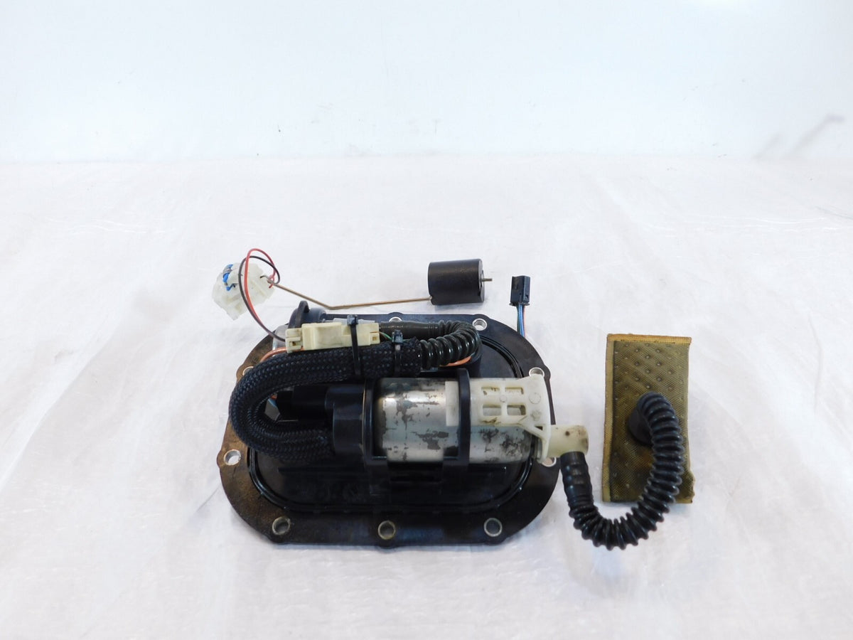 Victory Cross Roads Cross Country Magnum Fuel Gas Petrol Tank Pump Sending Unit - C3 Cycle