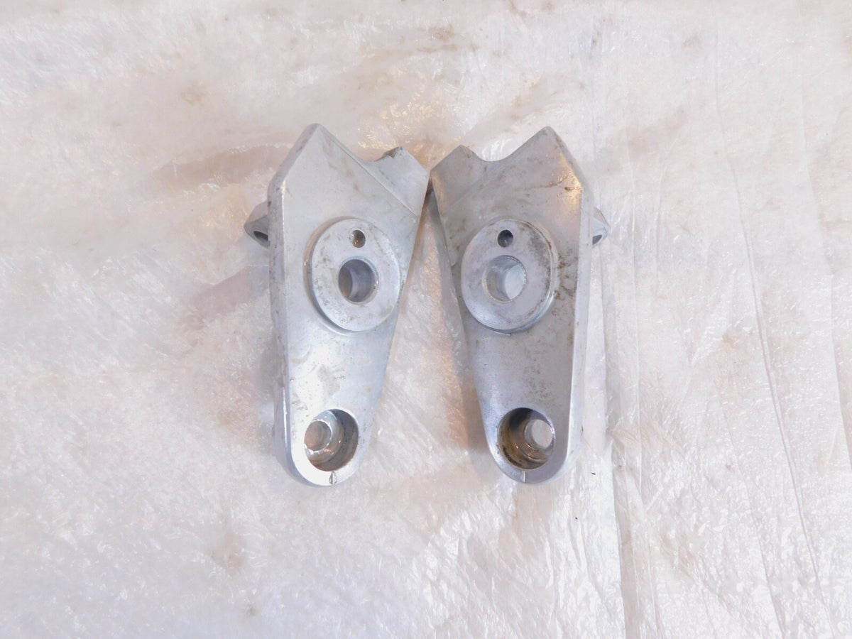 Honda Shadow 700 VT700 & 750 VT750 Front Left & Right Headlight Mount Brackets - C3 Cycle