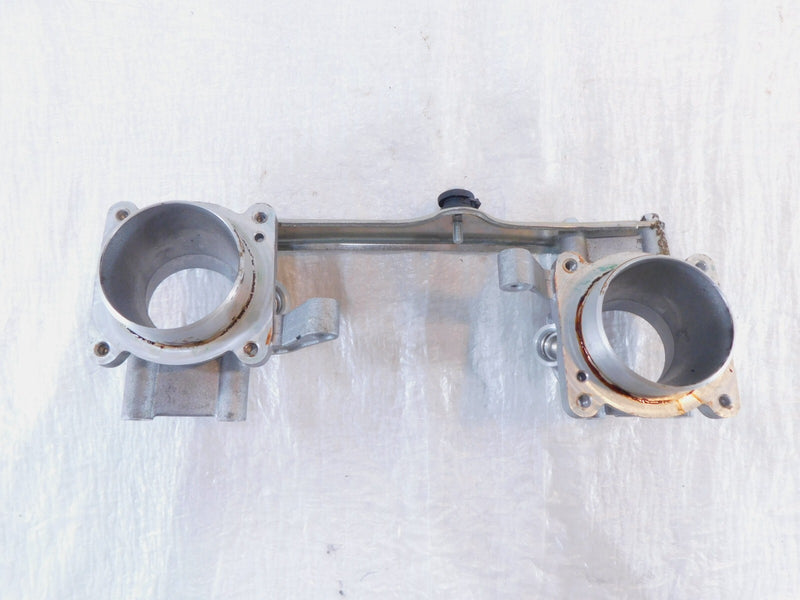 2007-2016 Aprilia Dorsoduro Shiver 750 SL750 Throttle Body Intake Manifold Union