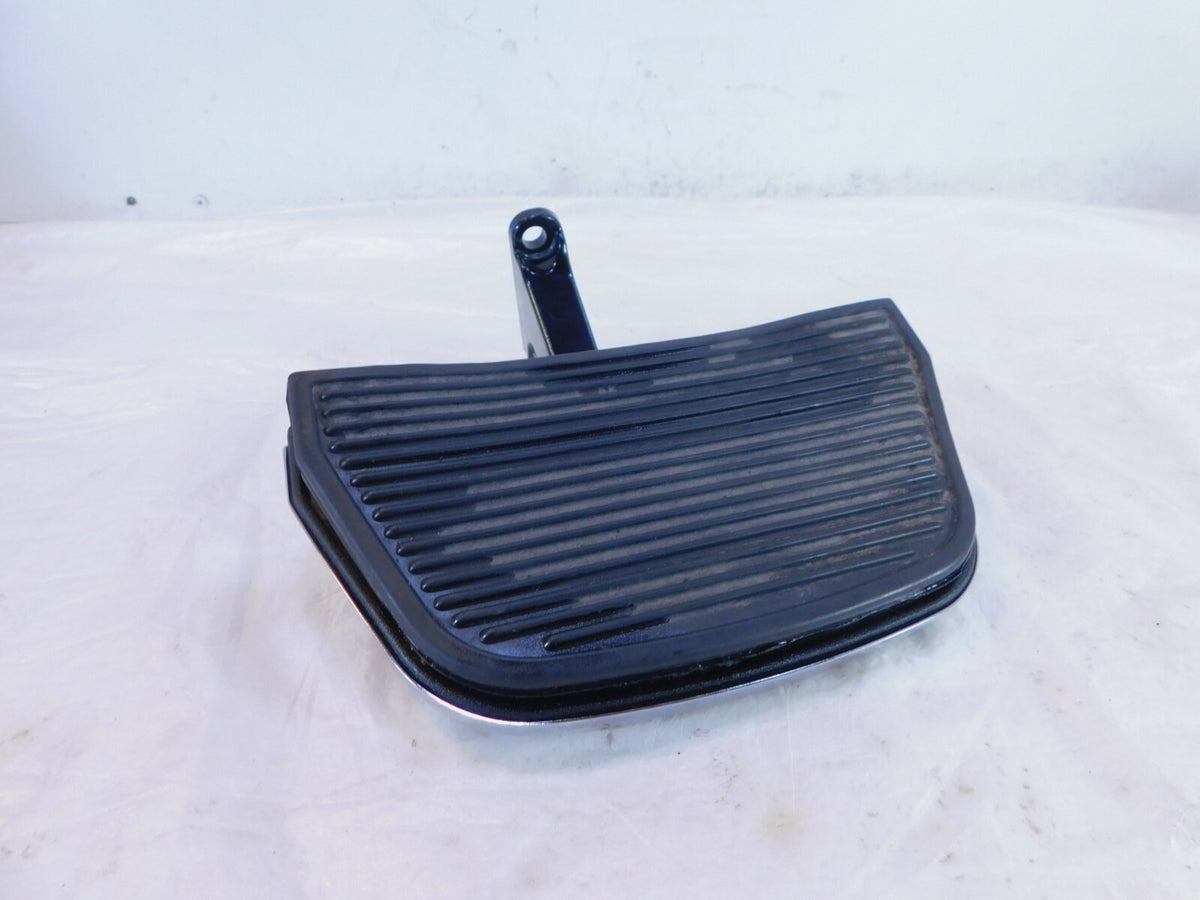 Harley Davidson Road King & Electra Glide Rear Passenger Footboard & Bracket - C3 Cycle
