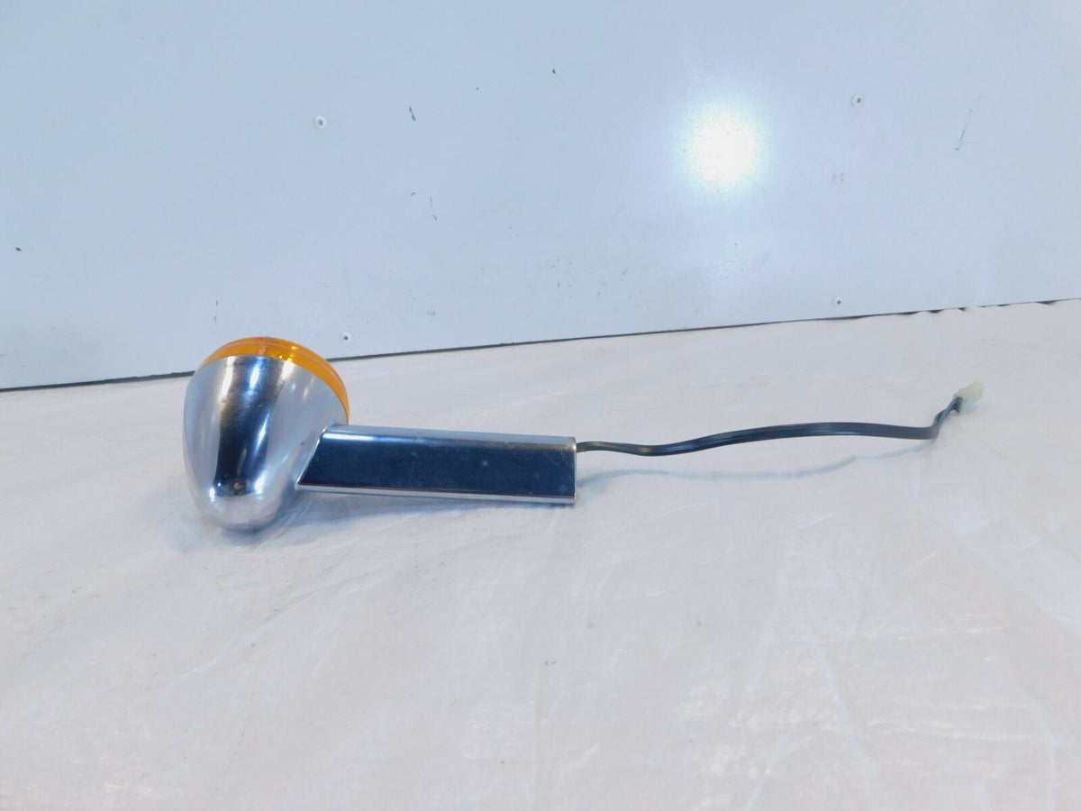 Victory V92 Classic Deluxe & Standard Cruiser Front Left Turn Signal Indicator - C3 Cycle