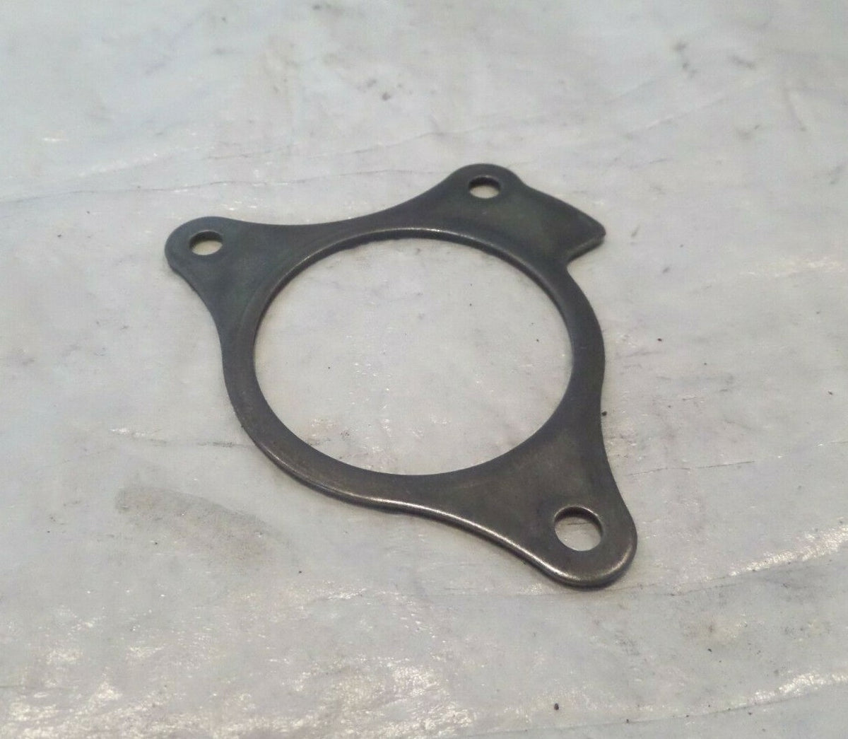 Yamaha YZF R1 YZFR1 & FZ1 & FZ8 OEM Engine Motor Transmission Gear Plate Bracket - C3 Cycle