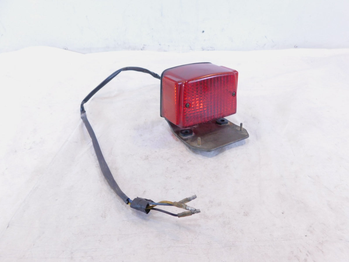 1981-1983 Yamaha Virago 750 XV750 Rear Wheel Tail Light Brake Light Lamp Unit