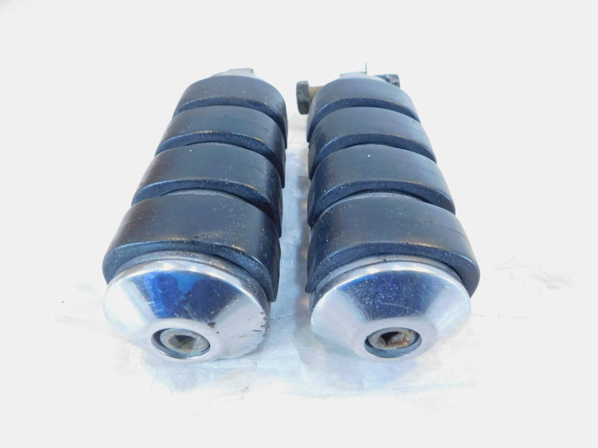 Pair Harley Touring Dyna Sportster & Softail Chrome & Rubber Footpeg Footrests - C3 Cycle
