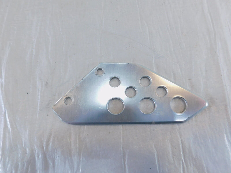 Aprilia RSV1000R RSVR RSV 1000 Tuono Right Front Footrest Foot Heel Guard Fin