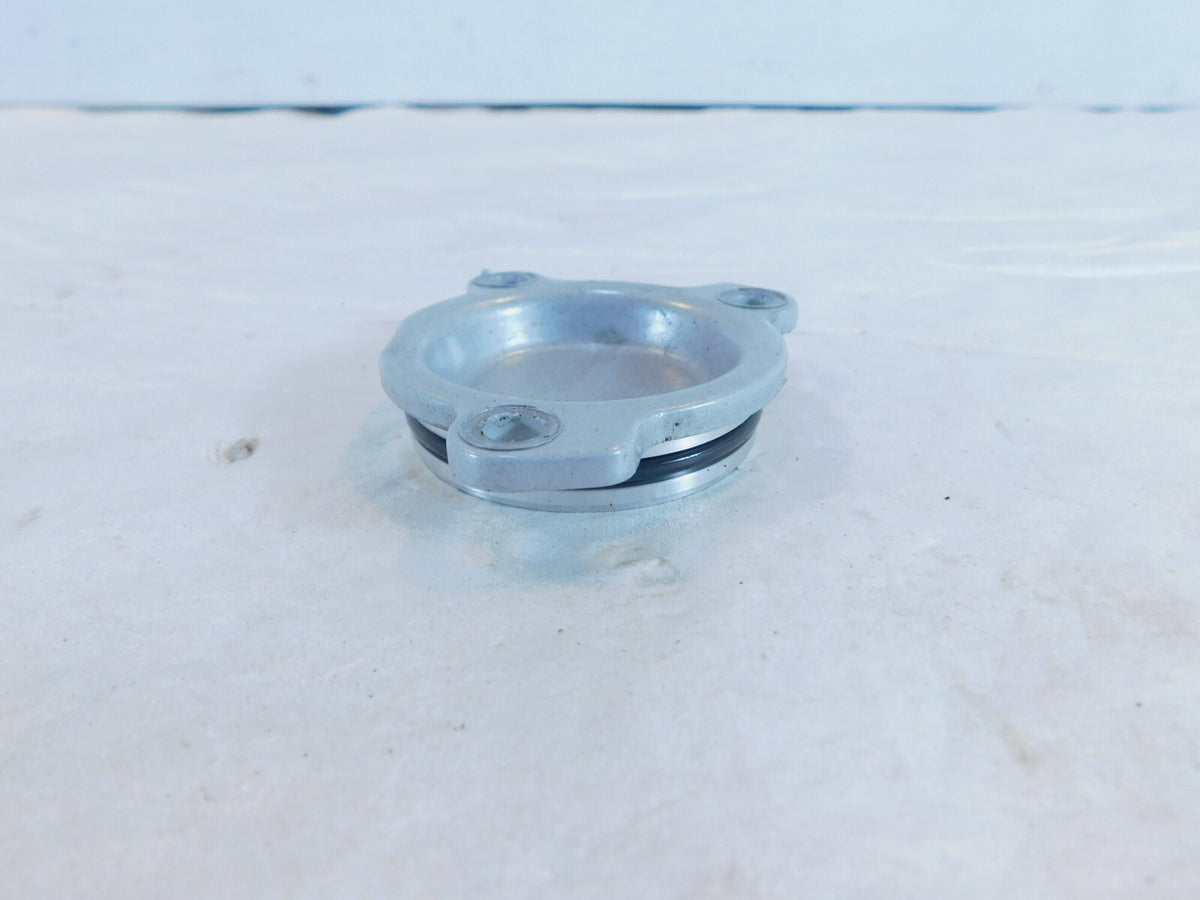 BMW F800GS F800R F800 F800ST F650GS F700GS Engine Oil Pump Outer Right Cover Cap - C3 Cycle