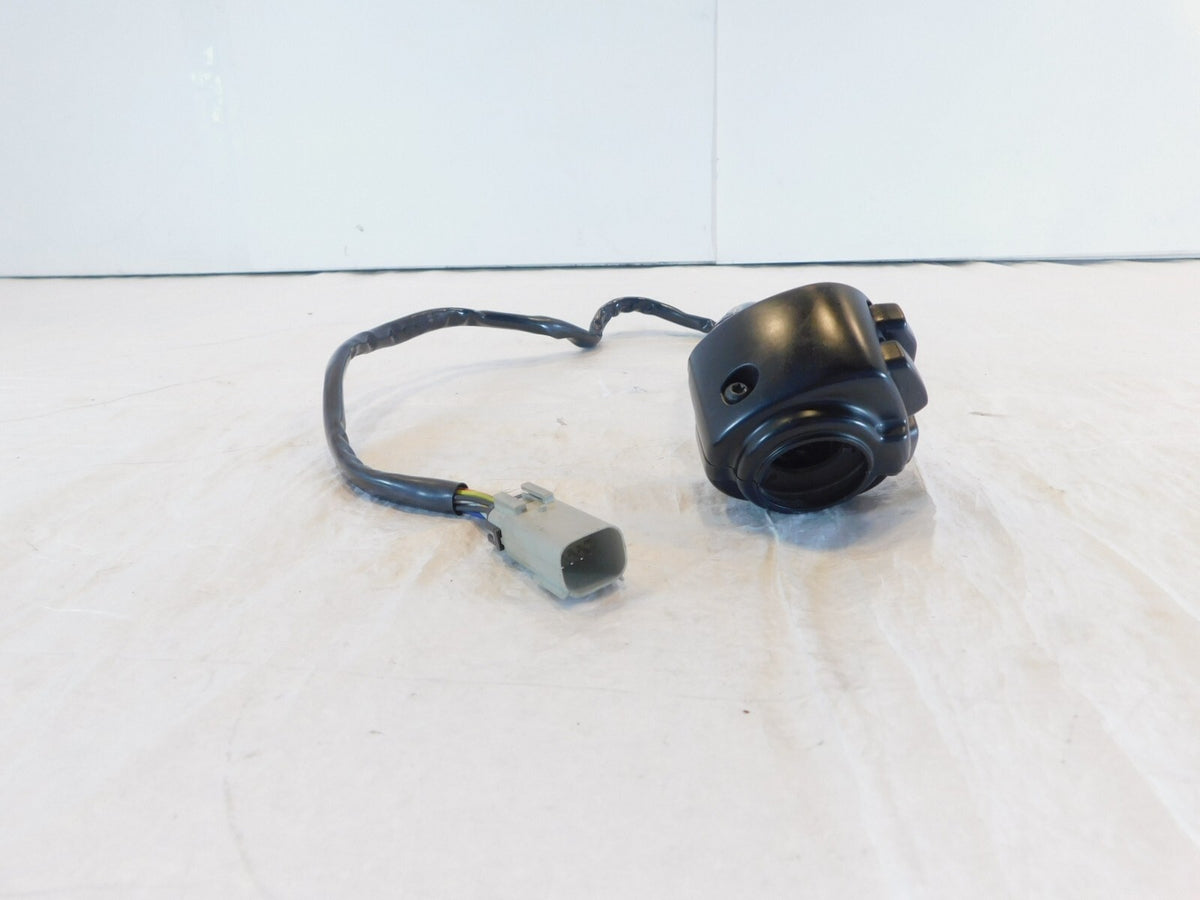 Harley Davidson Softail Dyna Sportster Left Handlebar Horn Turn Signal Switches - C3 Cycle