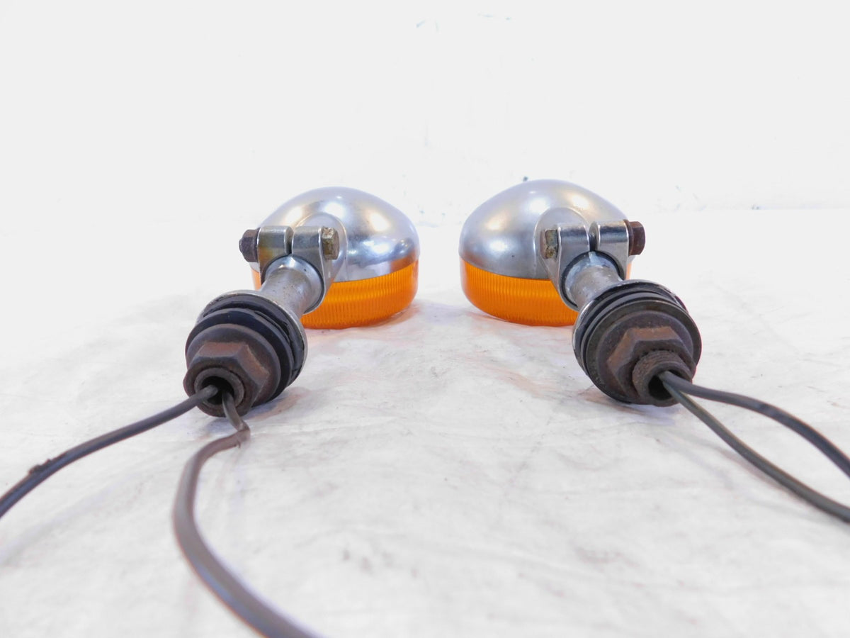 1981-1983 Yamaha Virago 750 XV750 Front Left/Right Turn Signal Indicator Lights