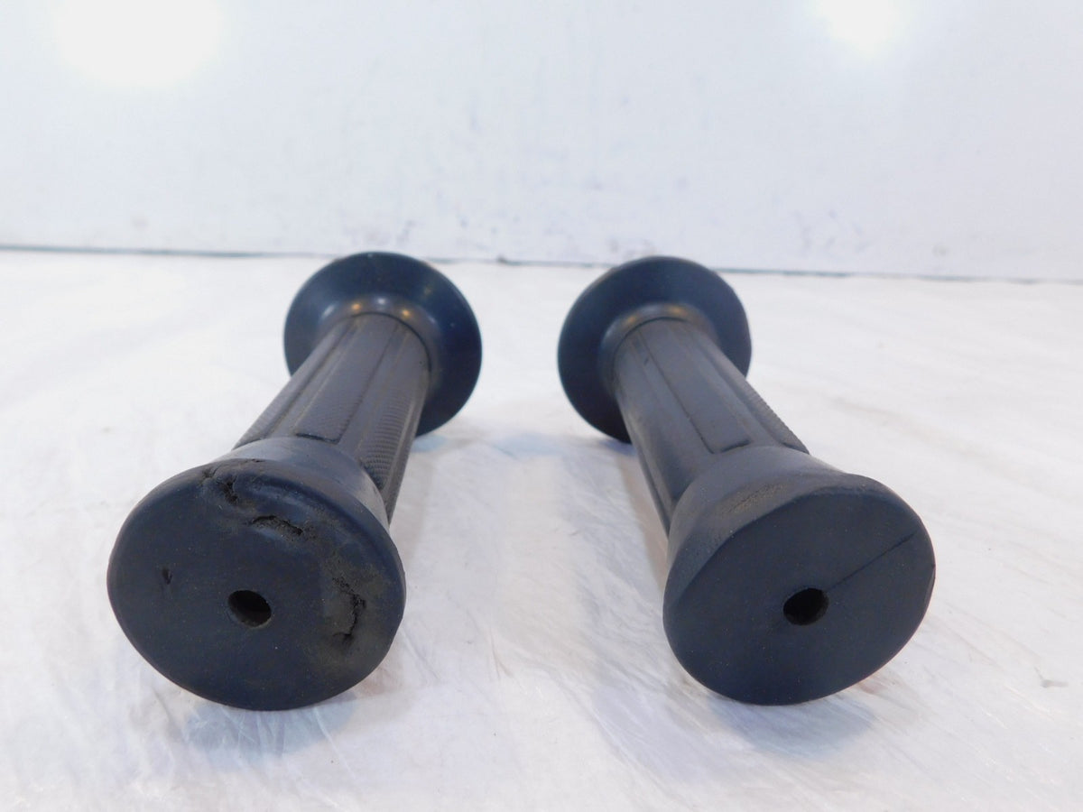 1982-1983 Yamaha XJ750 Maxim 750 Pair Front Left/Right Handlebar Handle Grips - C3 Cycle