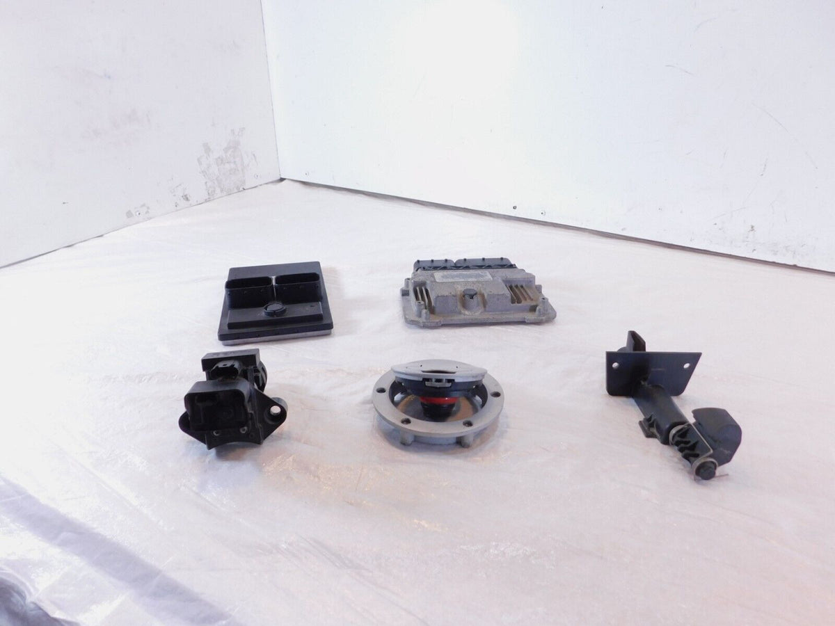 BMW K1200R K1200S K1300R & K1300S ECM Ignition Switch Fuel Tank Cap Lock Set - C3 Cycle