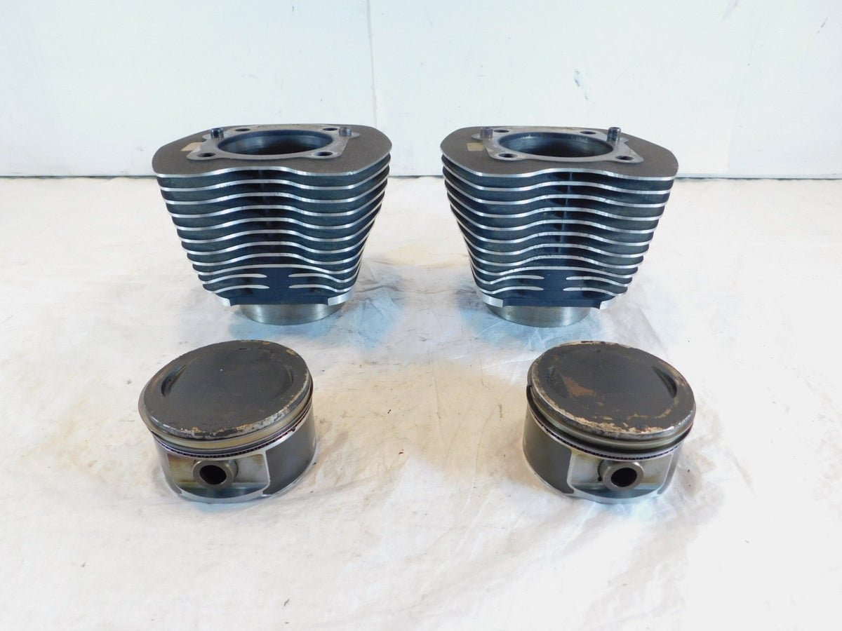 Harley Davidson Twin Cam Touring Dyna & Softail Engine Pistons & Black Cylinders - C3 Cycle