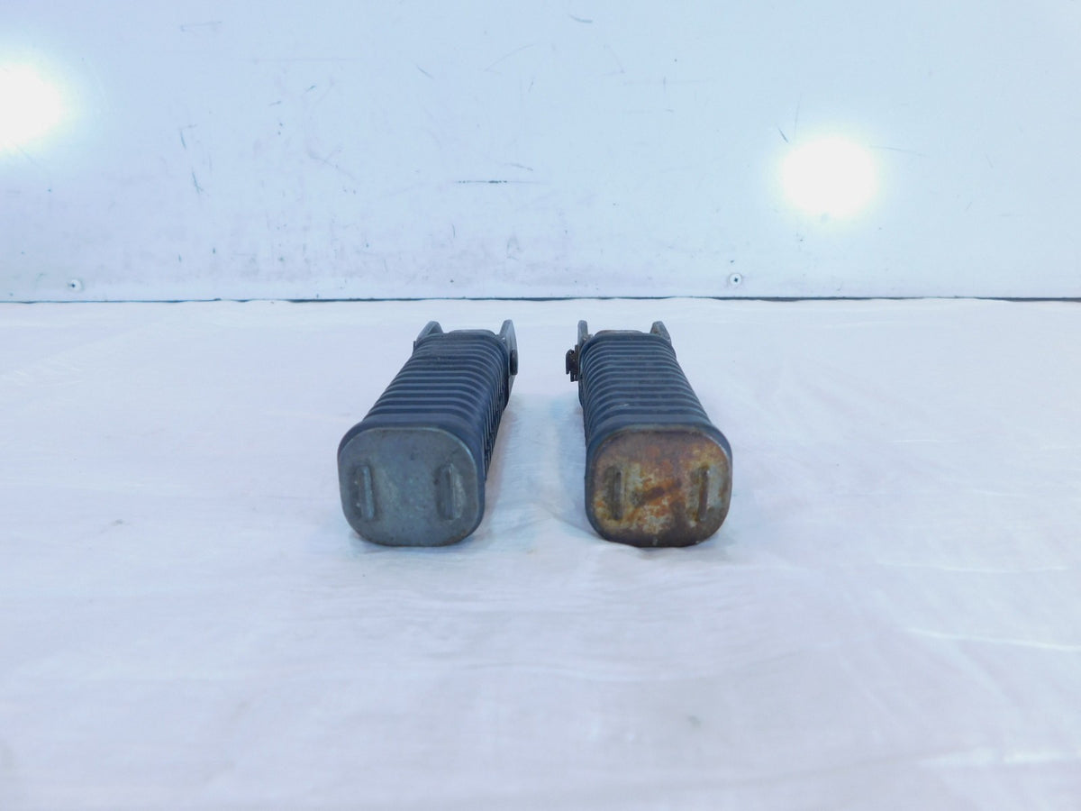 Honda CB450K CB450 Super Sport CB450 Rear Passenger Pillion Footrest Foot Pegs - C3 Cycle