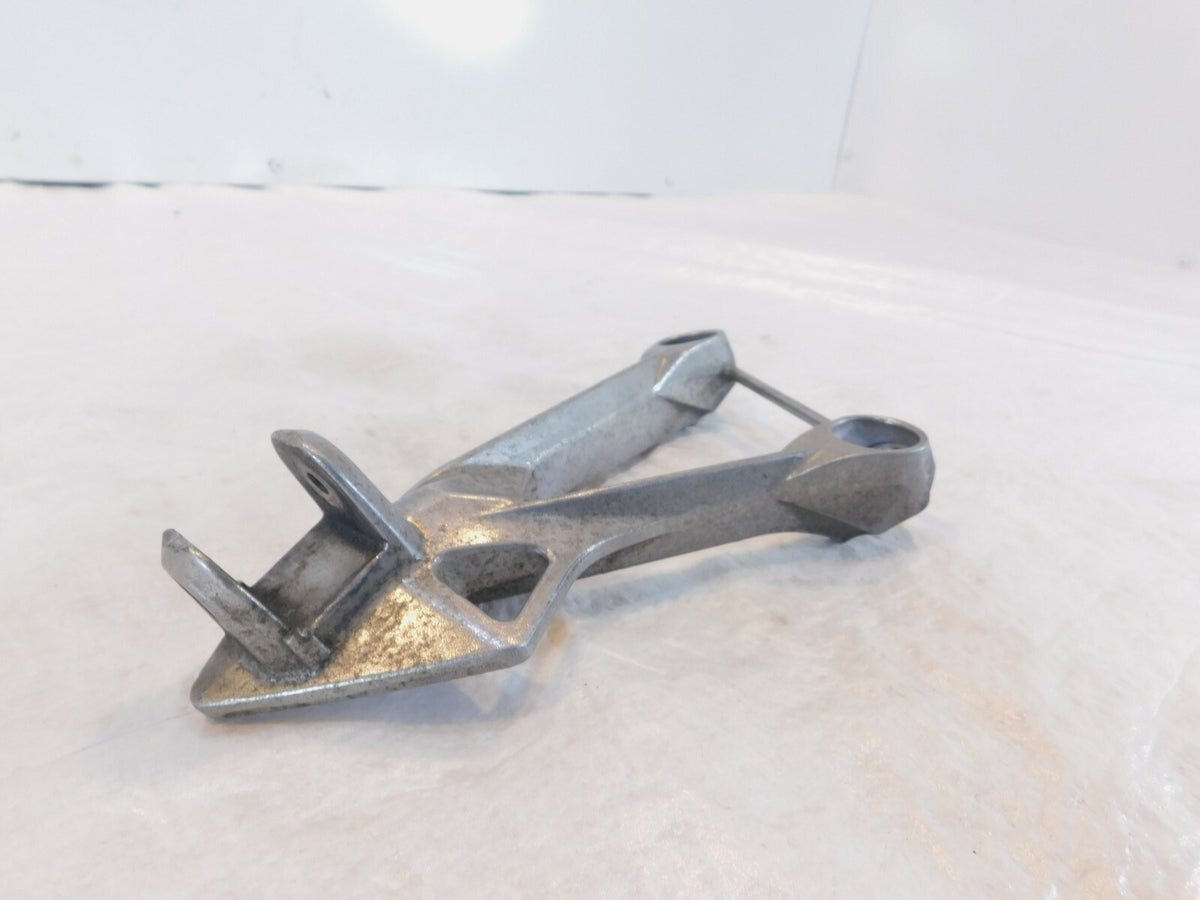 05-08 Kawasaki Ninja ZX6R ZX636 ZX6RR Left Rear Footrest Foot Peg Bracket Mount - C3 Cycle