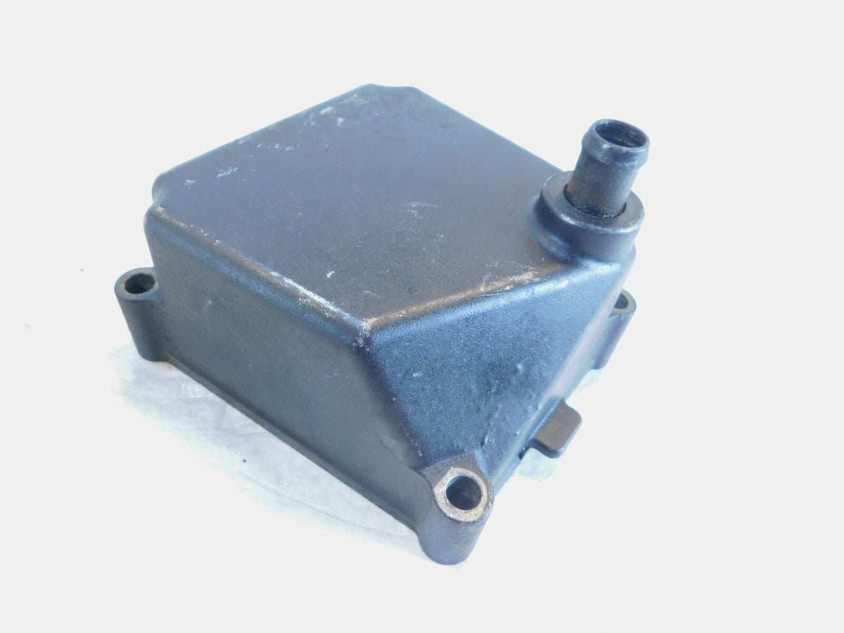 2015-19 Suzuki GSXS750 GSX-S750 Crankcase Top Breather Box Cover Cap 11370-44G00 - C3 Cycle