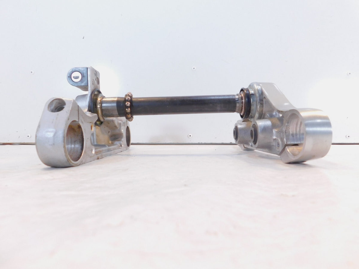1998 & 1999 Honda VT750 Shadow 750 Ace & Deluxe Front Fork Triple Tree Brackets - C3 Cycle