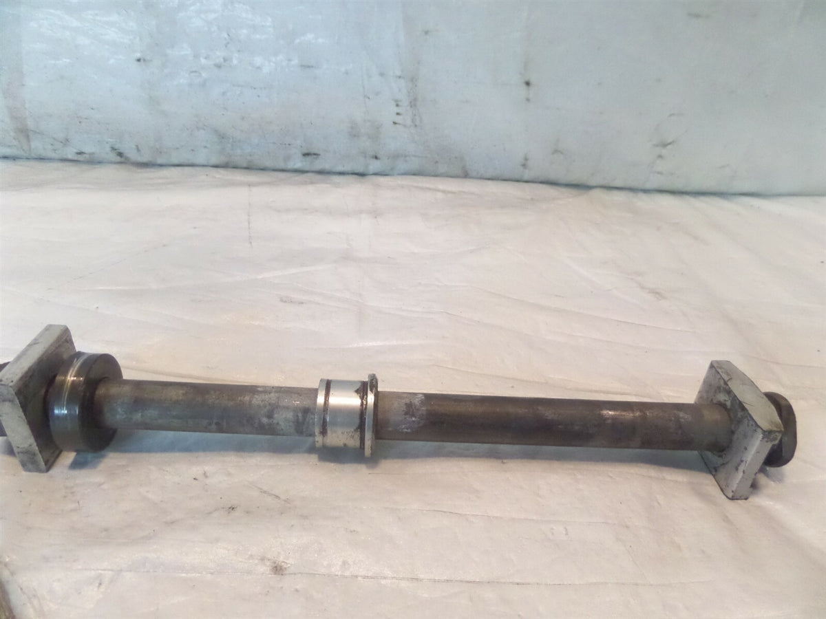 Triumph Daytona 955i & Tiger 1050 SE & Speed Four Rear Wheel Axle Bolt Shaft