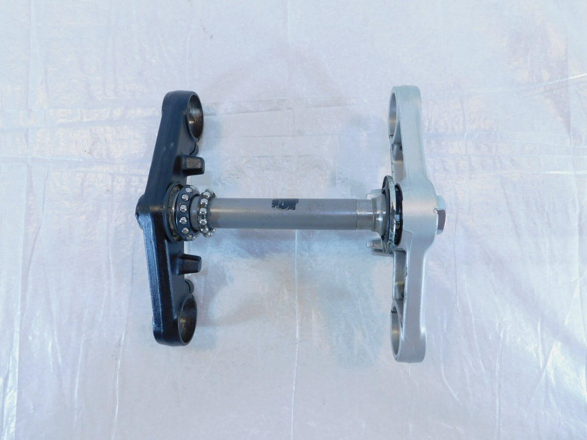 2002-2008 Honda VFR800 Interceptor 800 Front Fork Steering Stem & Triple Tree - C3 Cycle