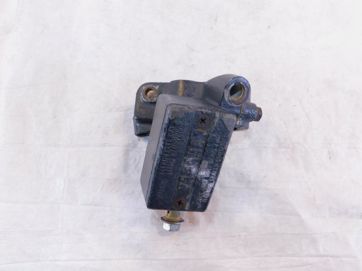 1981-1983 Yamaha Virago 750 XV750 Right Front Brake Master Cylinder Reservoir