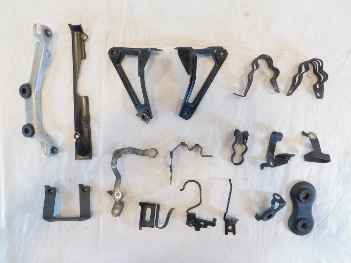 2001 01 Honda GL1800 Goldwing 1800 Miscellaneous Brackets Hardware Parts Box Lot - C3 Cycle