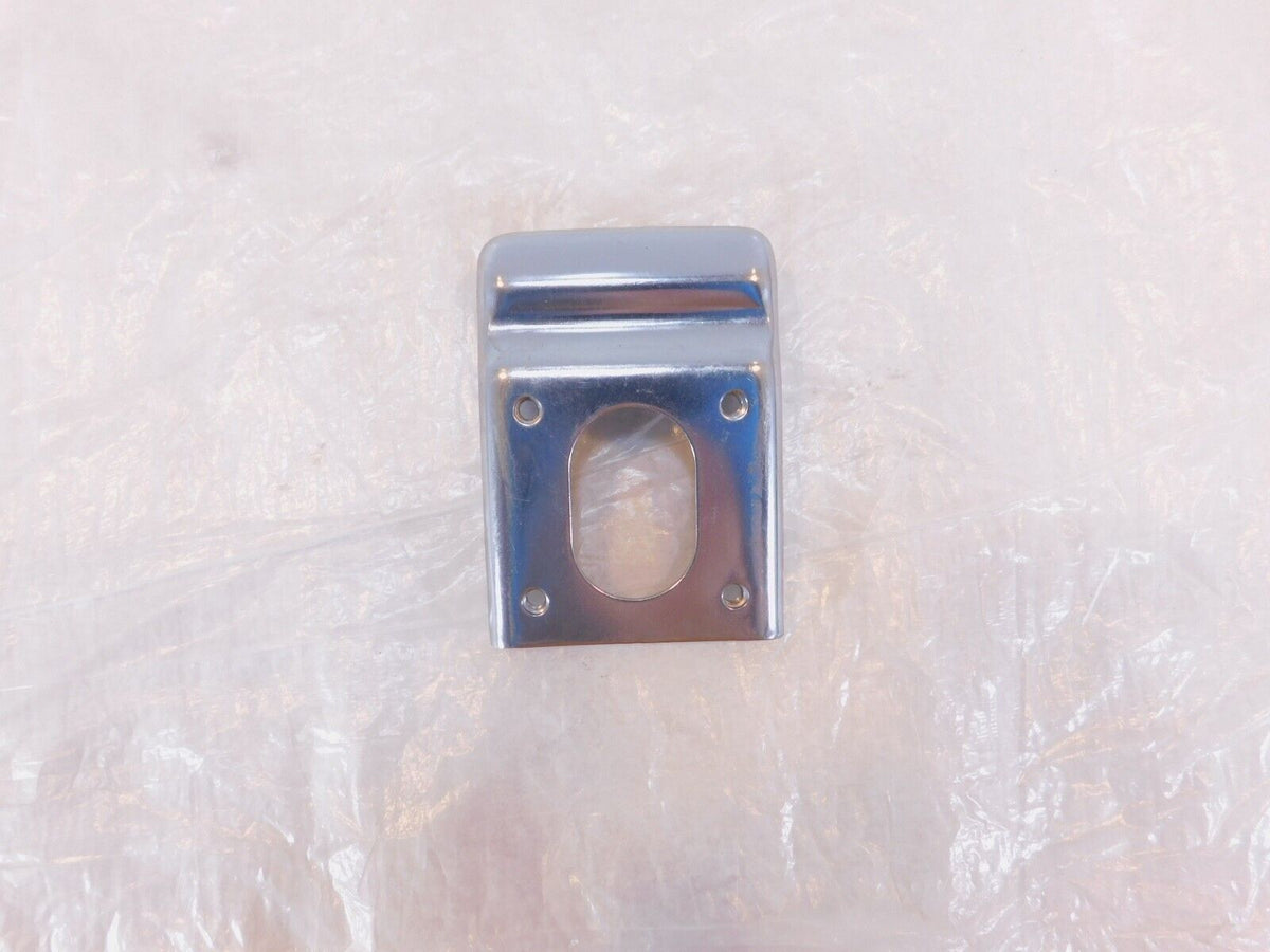 Suzuki Intruder 1400 Boulevard VS1400 Headlight Head Lamp Bucket Bracket Mount