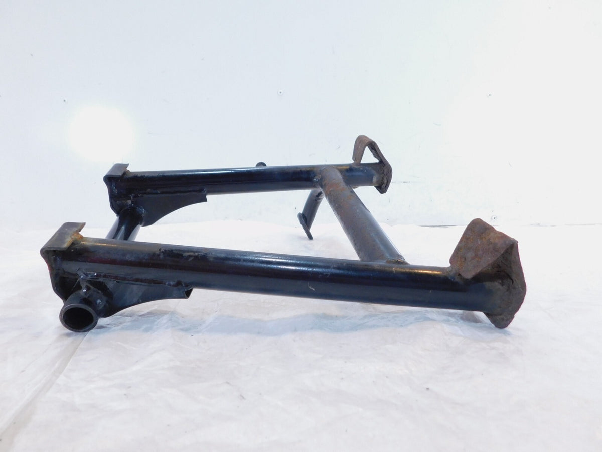 1986-06 Kawasaki VN750 Vulcan 750 Center Stand Mainstand Centerstand 34011-1126 - C3 Cycle
