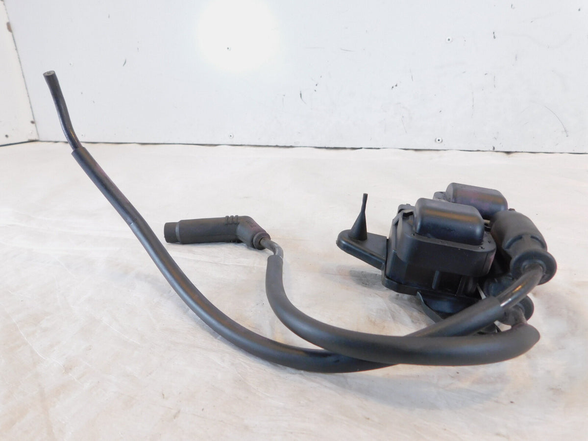 2006-2009 Aprilia Tuono 1000 RSV1000 Ignition Coil Spark Plug & Mount Bracket - C3 Cycle
