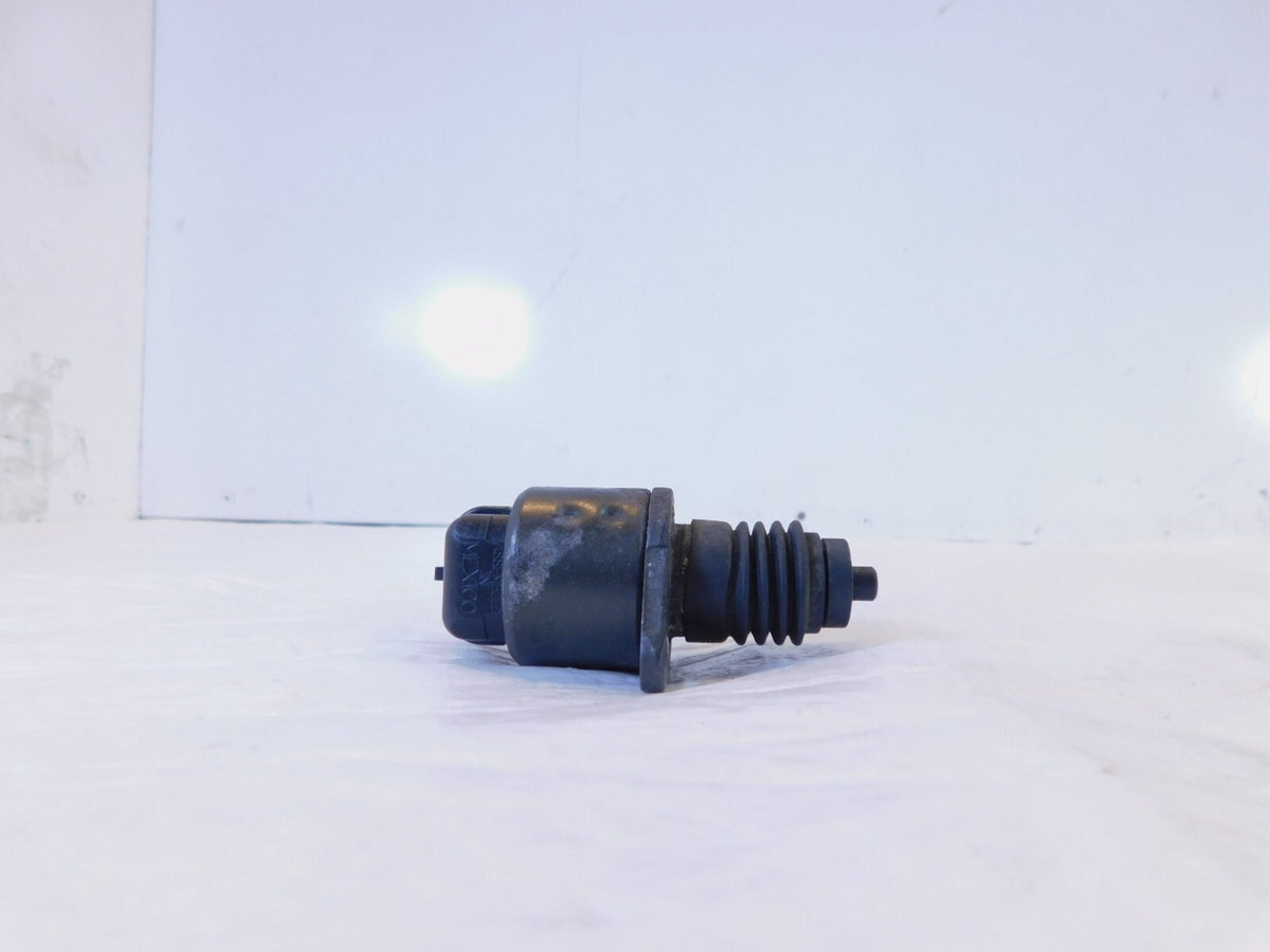 BMW K1200R K1200S & K1200GT Throttle Valve Position Sensor Stop - 13547672921 - C3 Cycle