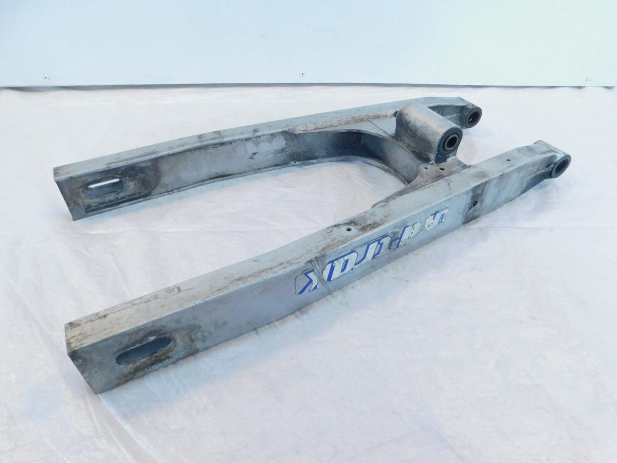 Kawasaki KL650 KLR650 KLR KL 650 OEM Rear Back Wheel Fork Swingarm Bracket