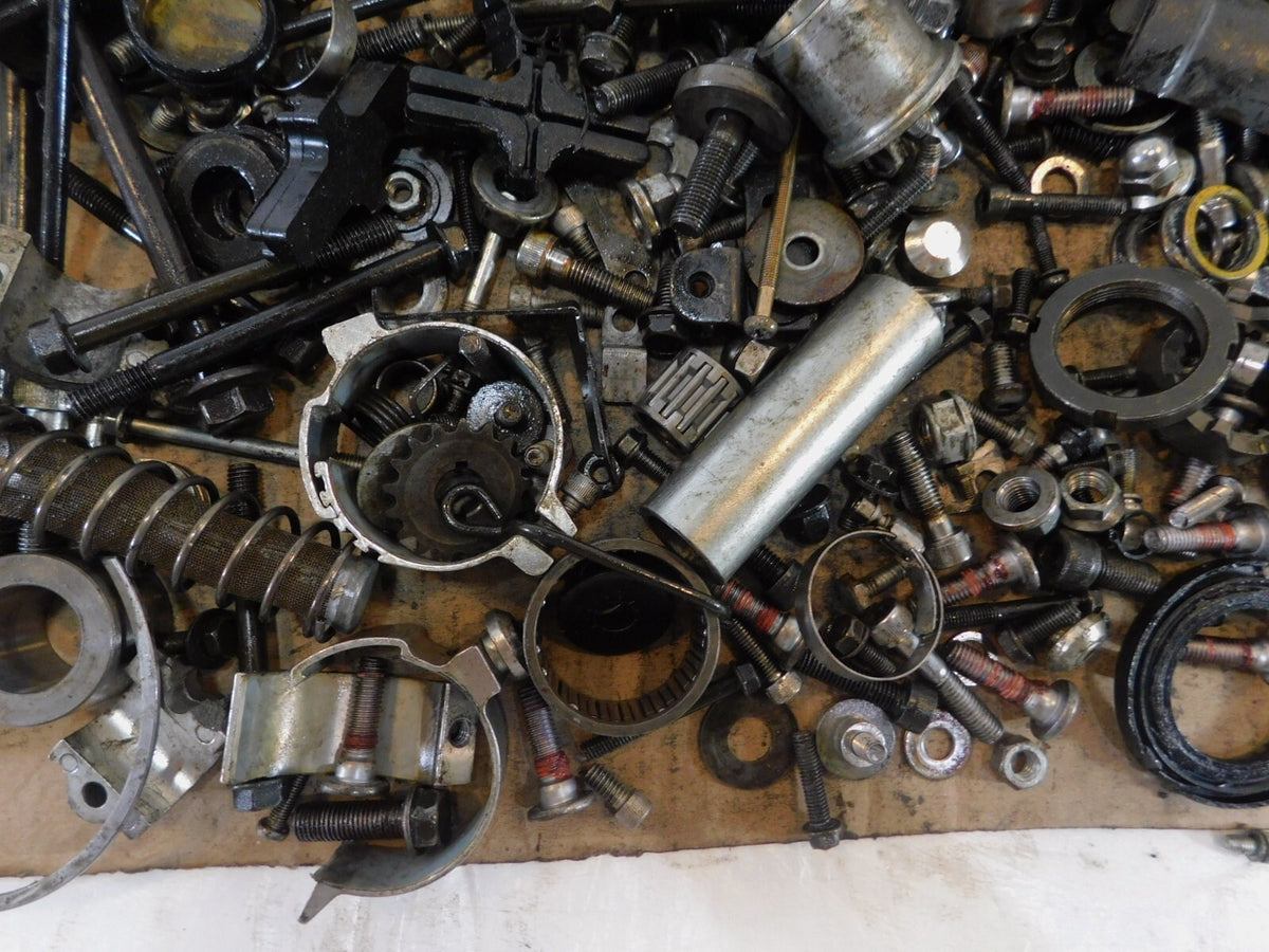 2002 02 Kawasaki Vulcan VN1500 Mean Streak Nuts Bolts Brackets Parts Box Lot - C3 Cycle