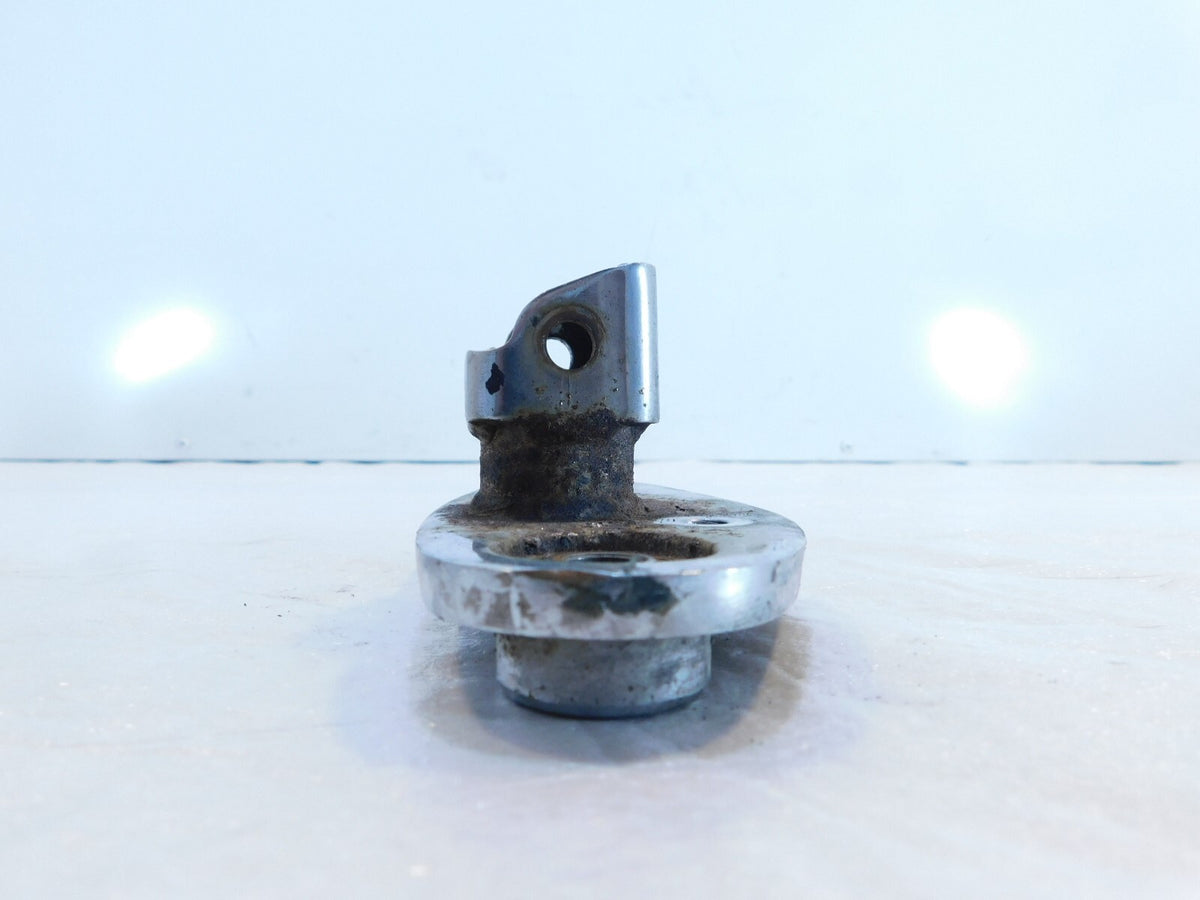 Honda VT600 VT600C Shadow 600 VLX Deluxe Left Foot Peg Footrest Footpeg Bracket - C3 Cycle