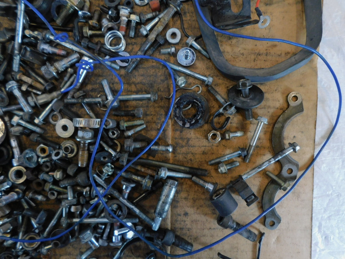 1999 Honda VT1100 VT1100C3 Shadow 1100 Aero Nuts Bolts & Brackets Parts Box Lot - C3 Cycle