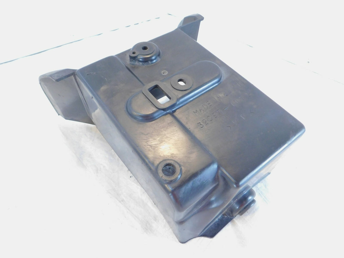 2000 00 Kawasaki Vulcan VN1500 1500 Nomad Fi Battery Case Tray Lit Holder Cover - C3 Cycle