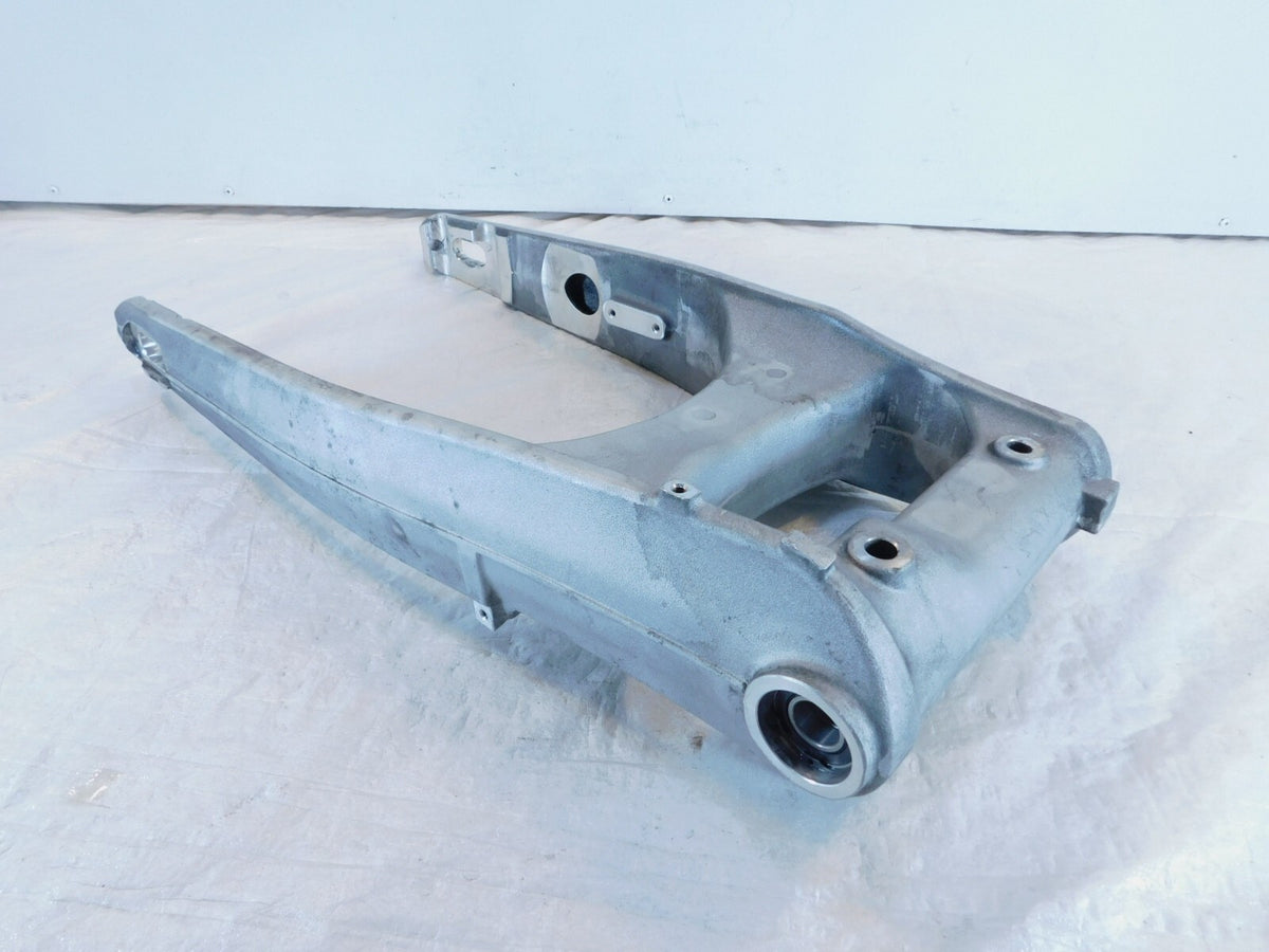 Indian Chief Chieftain Roadmaster Springfield Rear Wheel Fork Bracket Swingarm - C3 Cycle