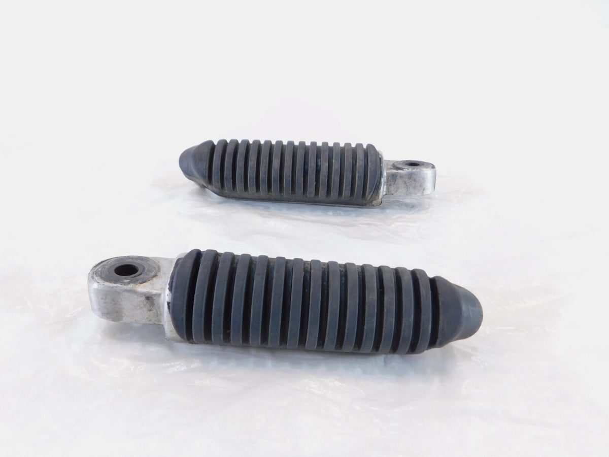 Suzuki Katana 600 & 750 GSX750F Left & Right Rear Passenger Footpeg Footrests - C3 Cycle