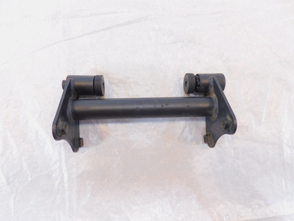 Kawasaki Vulcan 900 VN900 Classic LT Custom Motor Engine Mount Bracket Holder