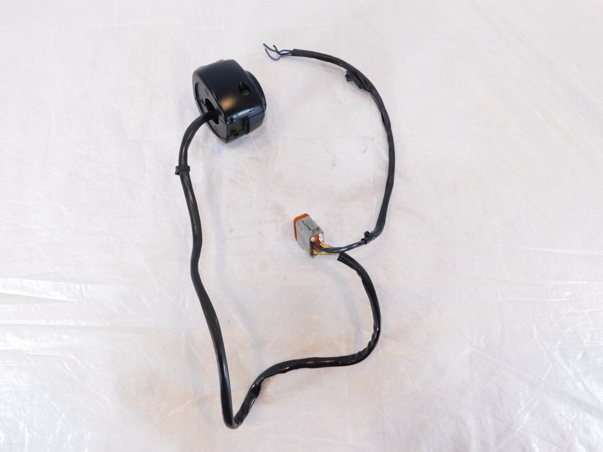 Harley Davidson Softail Dyna Sportster Left Handlebar Horn Turn Signal Switches - C3 Cycle